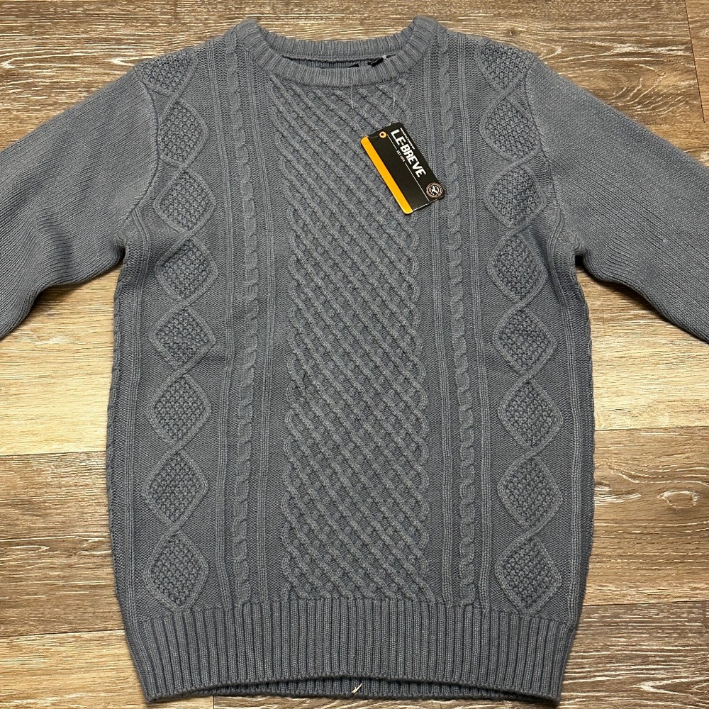 NWT LE BREVE sweater
